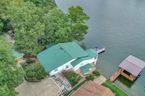 Lake Haven Estate with Hot Tub and Game Room